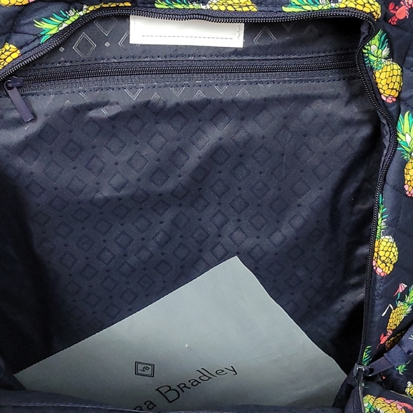 New Vera Bradley Toucan Party Pineapple Essential Large Backpack - Picture 4 of 8